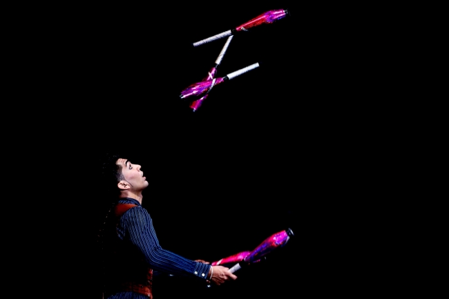 “Uçan motosikletler” Antalya’da sezonu açtı